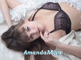AmandaMiya