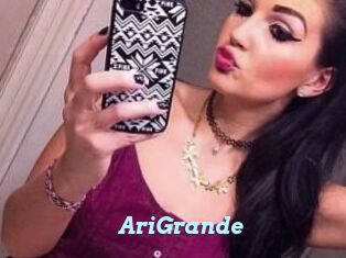 AriGrande
