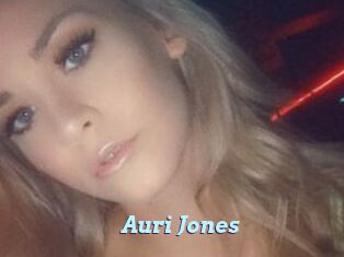 Auri_Jones