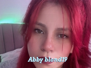 Abby_blond19