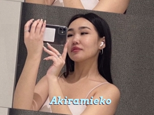 Akiramieko