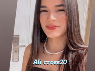 Ali_cross20