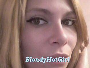 BlondyHotGirl