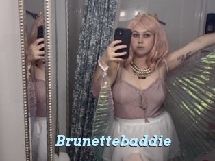 Brunettebaddie