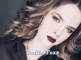 Emilia_Foxx