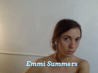 Emmi_Summers