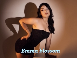 Emma_blossom