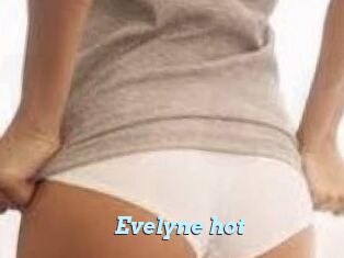 Evelyne_hot