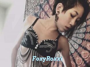 FoxyRoxxi