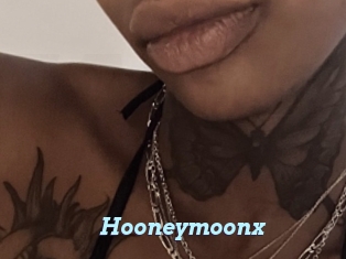 Hooneymoonx