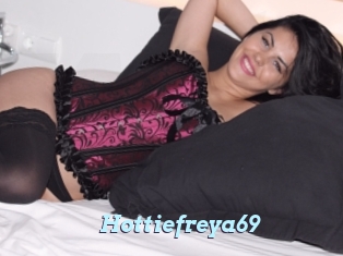 Hottiefreya69