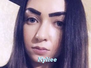 Kyliee_