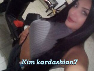 Kim_kardashian7