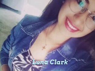Luna_Clark