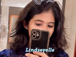 Lindseyelle