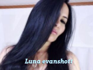 Luna_evanshott