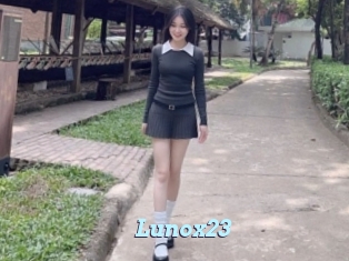 Lunox23