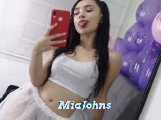 MiaJohns