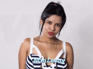 MiaLeony