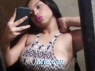 Mia_Coll