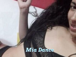 Mia_Dance