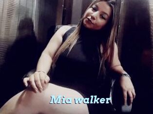 Mia_walker