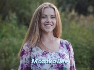 MonikaDee