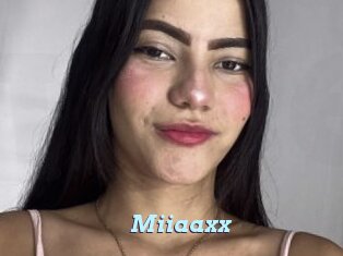 Miiaaxx