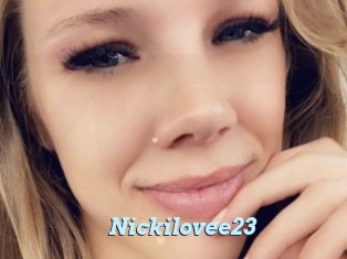 Nickilovee23