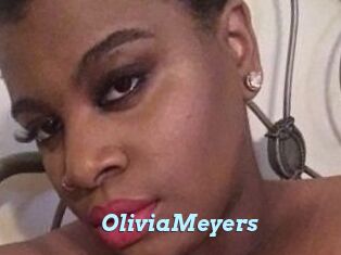 Olivia_Meyers