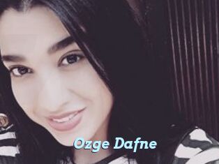 Ozge_Dafne