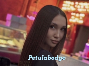 Petulabodge