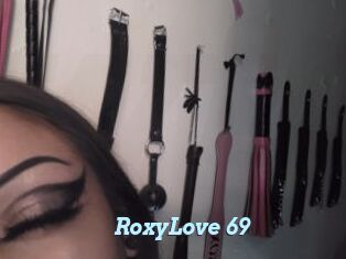 RoxyLove_69