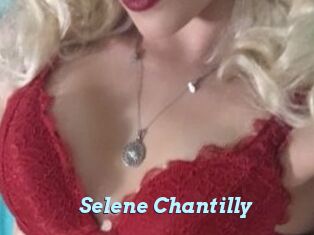 Selene_Chantilly