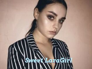 Sweet_LaraGirl