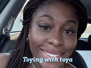 toying_with_toya Webcam Teen