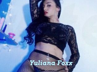 Yuliana_Foxx