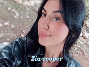 Zia_cooper